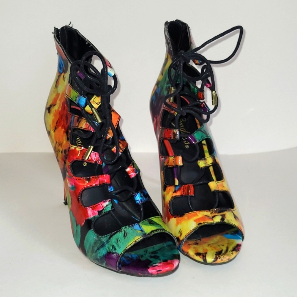 Candies Women Rainbow Gladiator Lace-Up Heels Multicol size 7.5